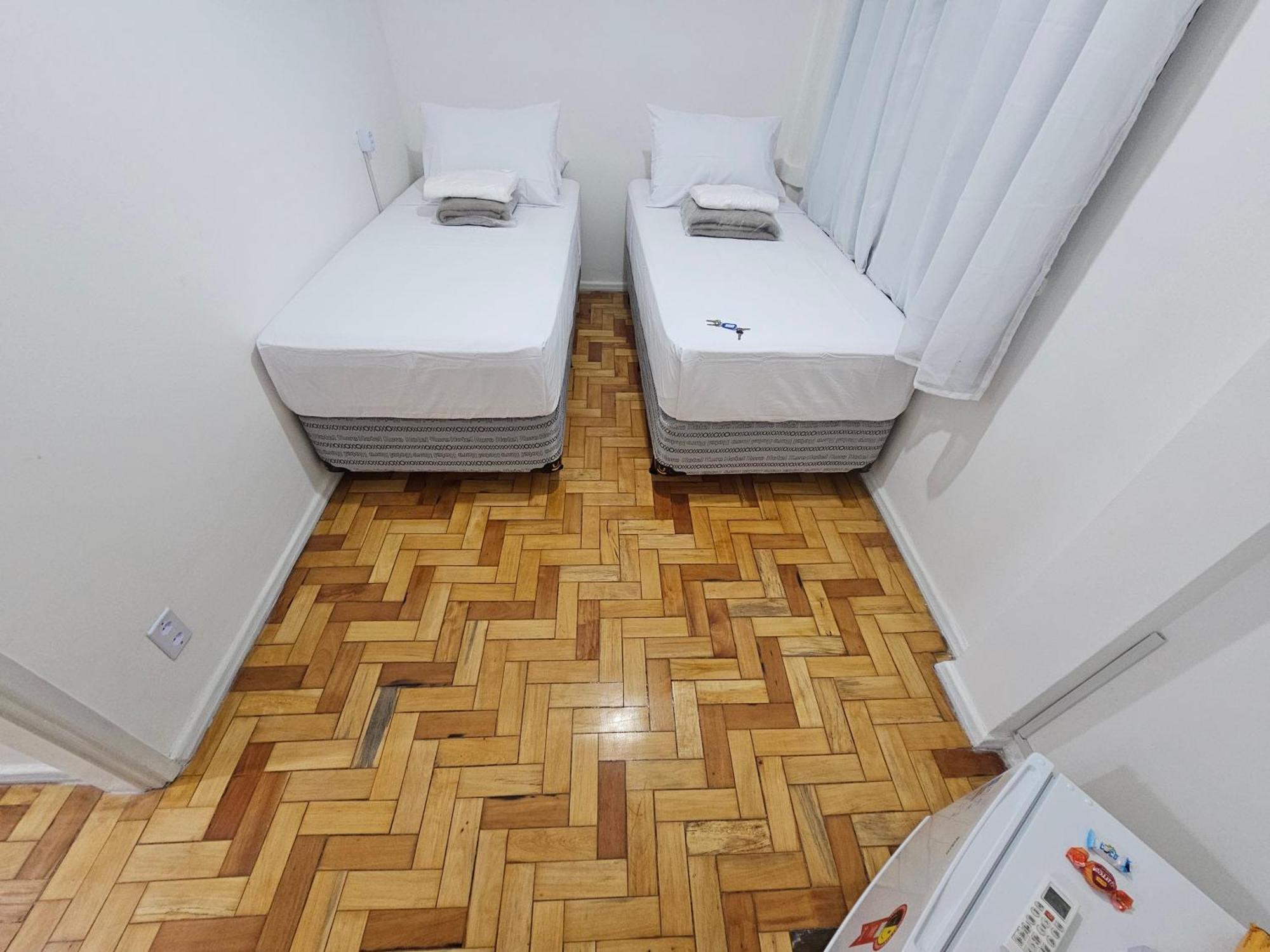 Quarto Privativo Em Condominio Ріо-де-Жанейро Екстер'єр фото