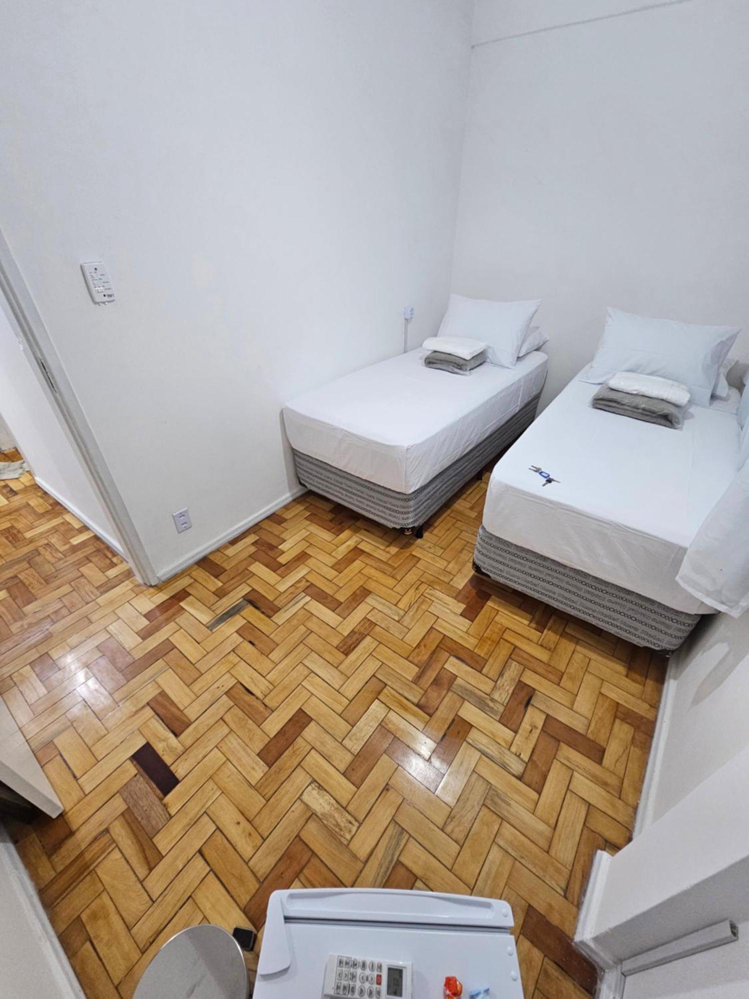 Quarto Privativo Em Condominio Ріо-де-Жанейро Екстер'єр фото