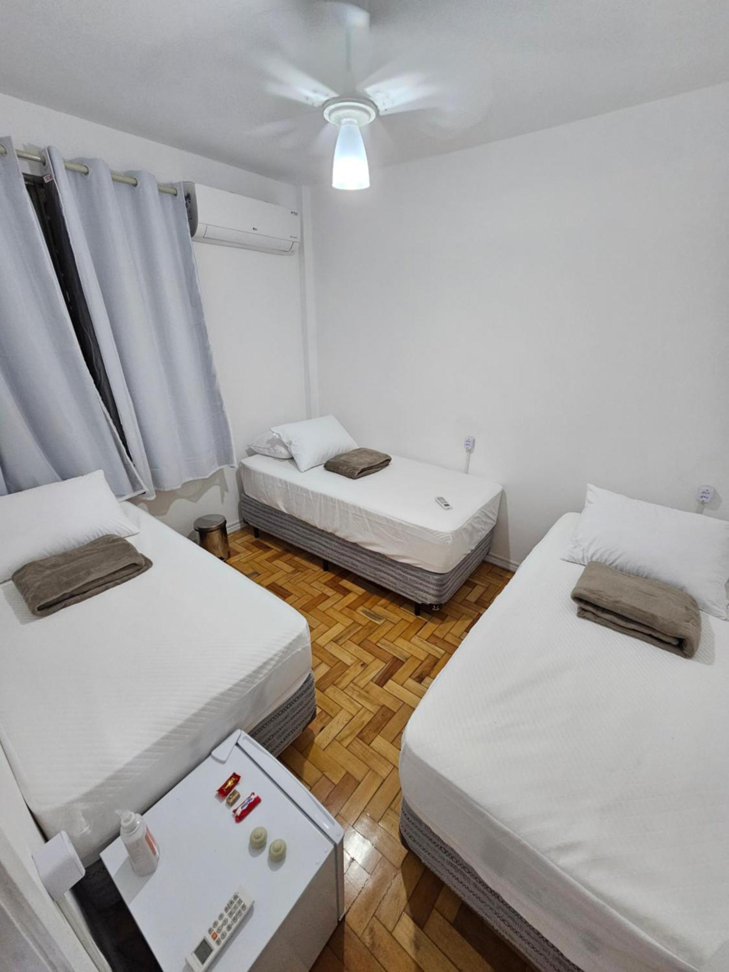 Quarto Privativo Em Condominio Ріо-де-Жанейро Екстер'єр фото